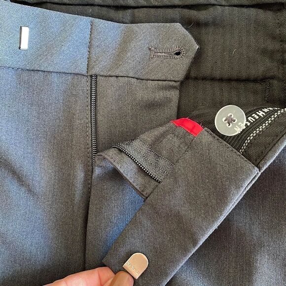 Mens Dress Pants. Van Heusen. Flat Front. Size  38x32 Charcoal Gray - Picture 5 of 8